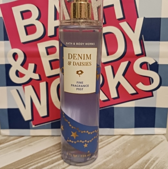 Bath & Body Works Bath & Body Bath And Body Works Denim And Daisies